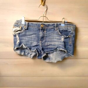 Rue21 Summer Time Cut off Denim Jean Short Shorts Lace Pockets Women Size 9/10